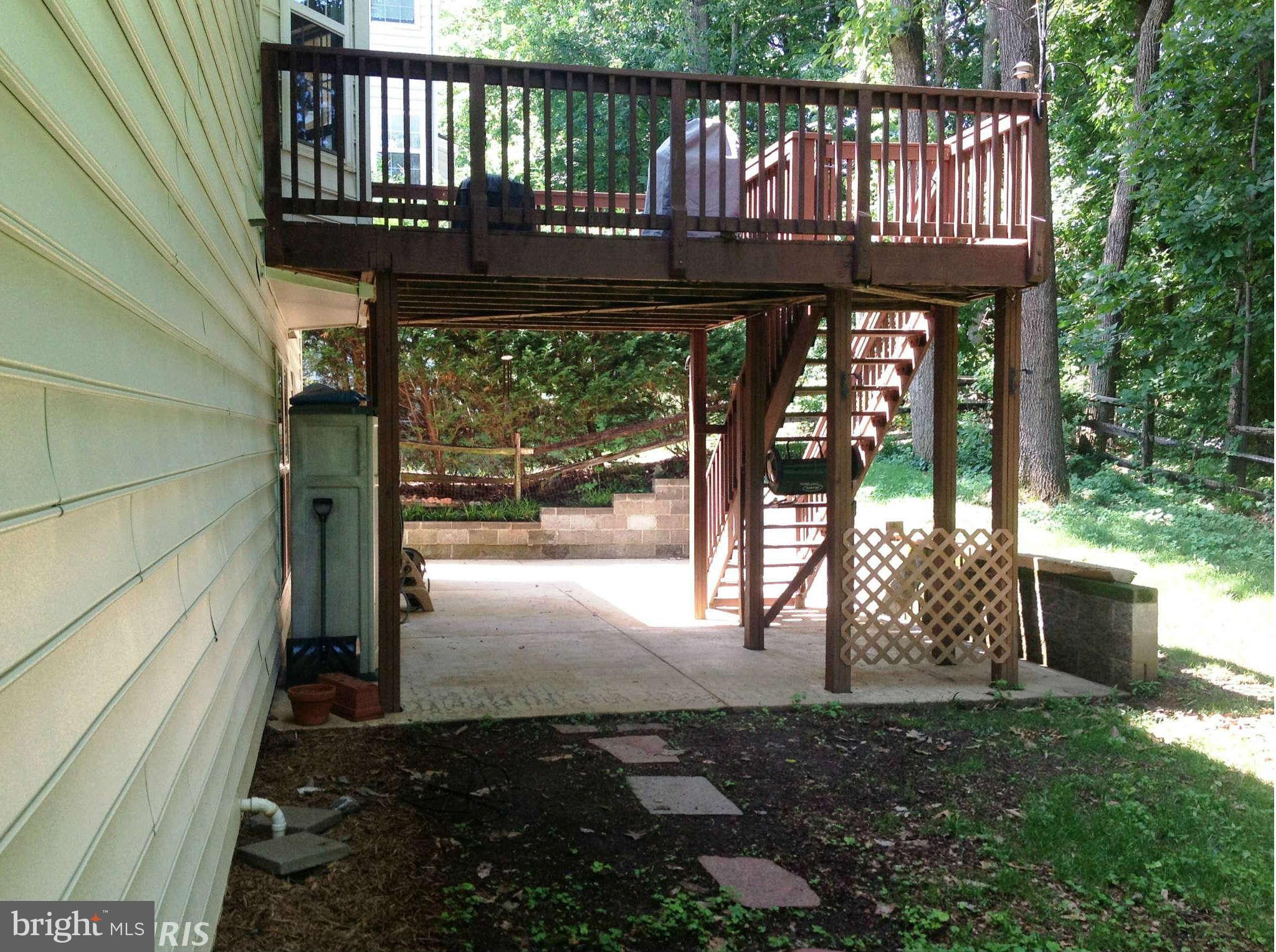 13315 Copper Ridge Road Germantown, MD 20874 - Photo 3 of 29 Deck & Patio