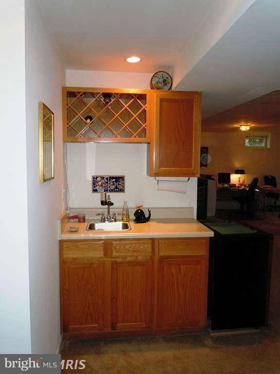 13315 Copper Ridge Road Germantown, MD 20874 - Photo 24 of 29 Lower Level Wet Bar