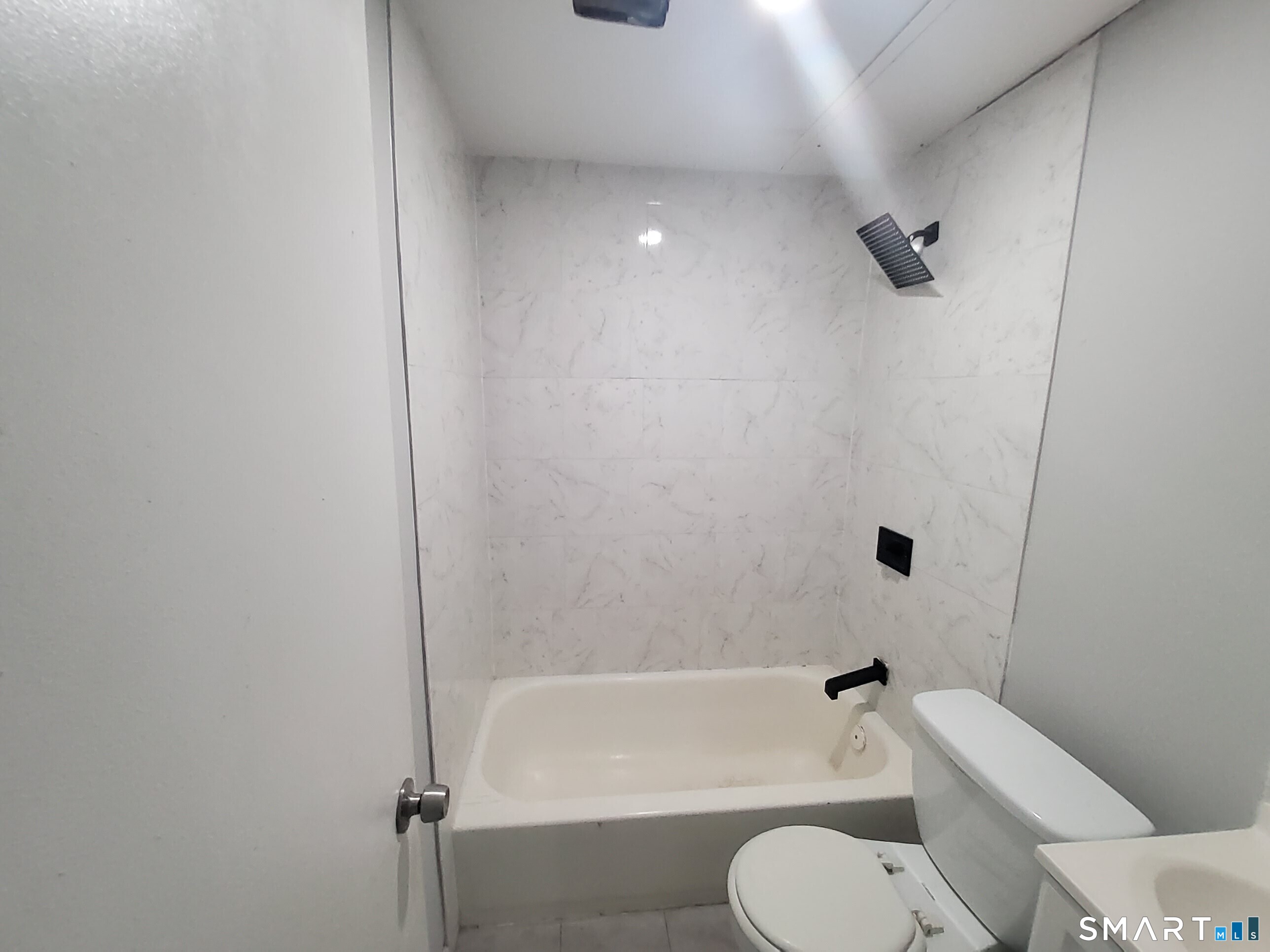 11 Ridgewood Street, Unit 1 Waterbury, CT 06710 - Photo 13 of 13