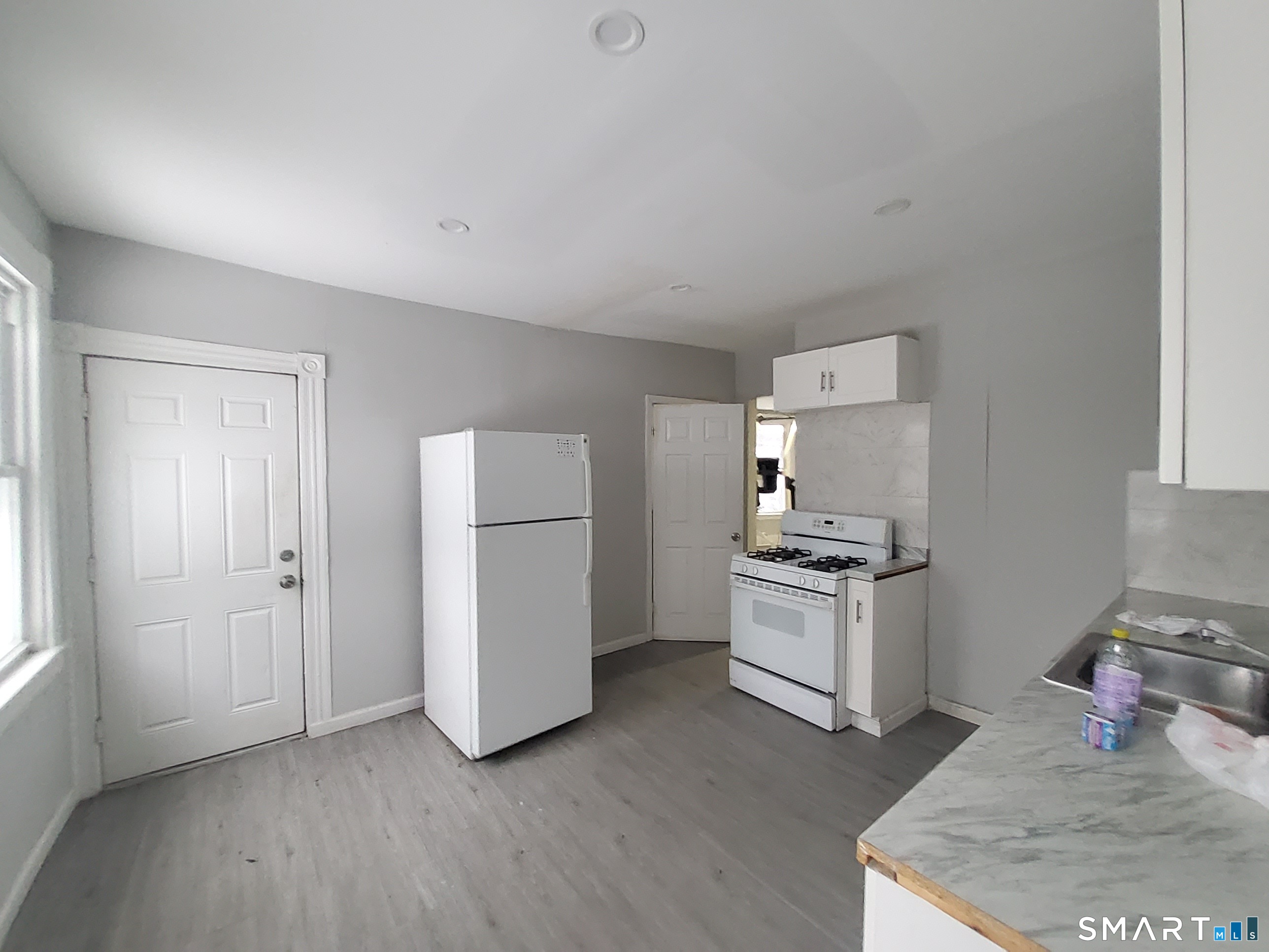 11 Ridgewood Street, Unit 1 Waterbury, CT 06710 - Photo 7 of 13