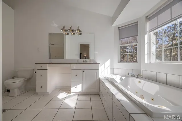 $429,995 | 2273 Holtgrewe Road, Washington, MO 63090