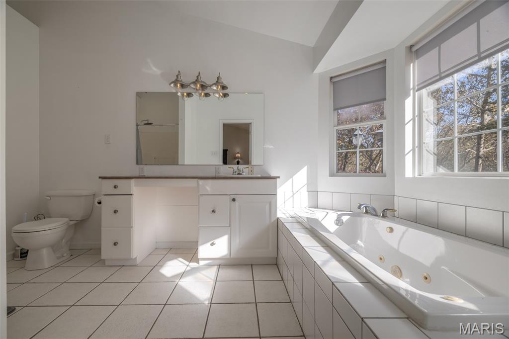 2273 Holtgrewe Road Washington, MO 63090 - Photo 15 of 54