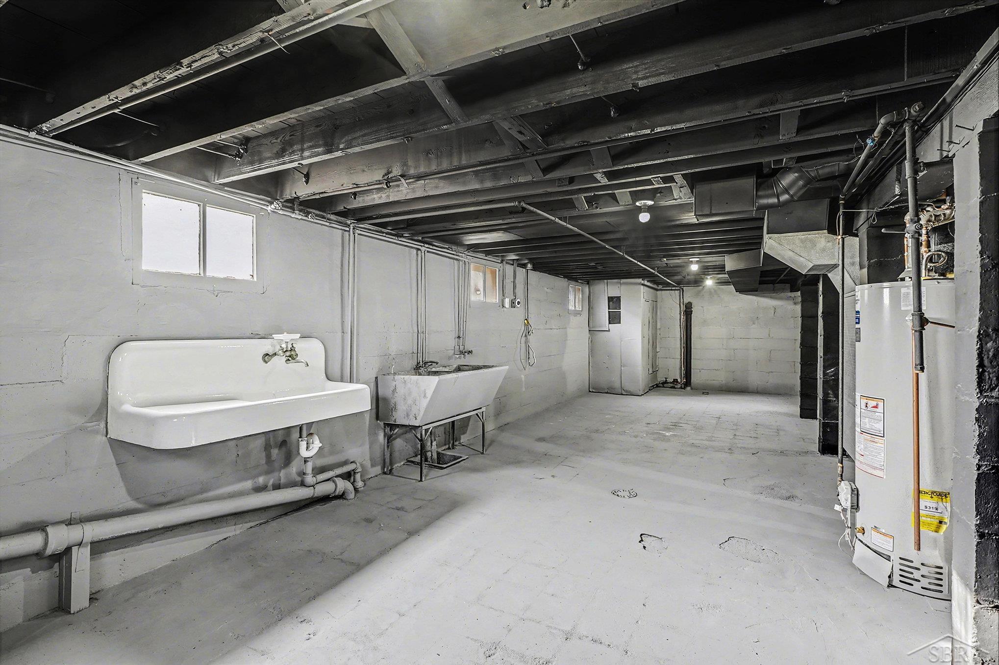 1707 South Monroe Street Bay City, MI 48708 - Photo 14 of 15 50197282-fd9c1cca-d741-41aa-9656-039d4c2f0b4d.JPG