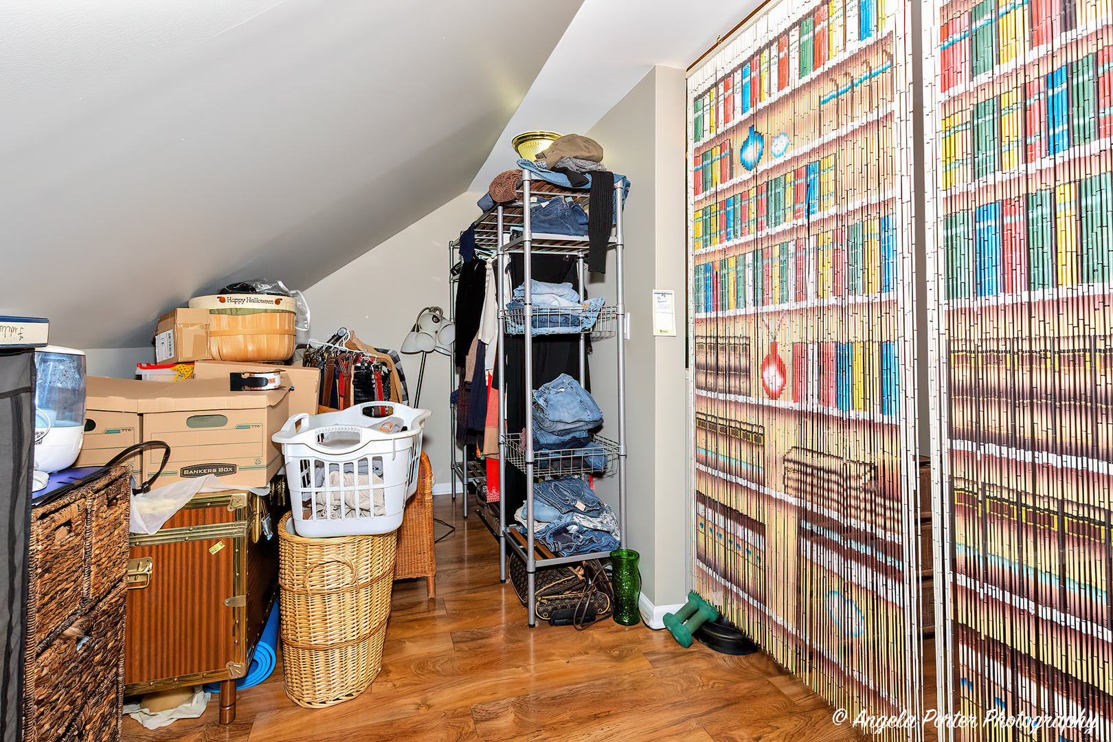 122 Bright Oaks Circle Cary, IL 60013 - Photo 23 of 28 a view of utility room