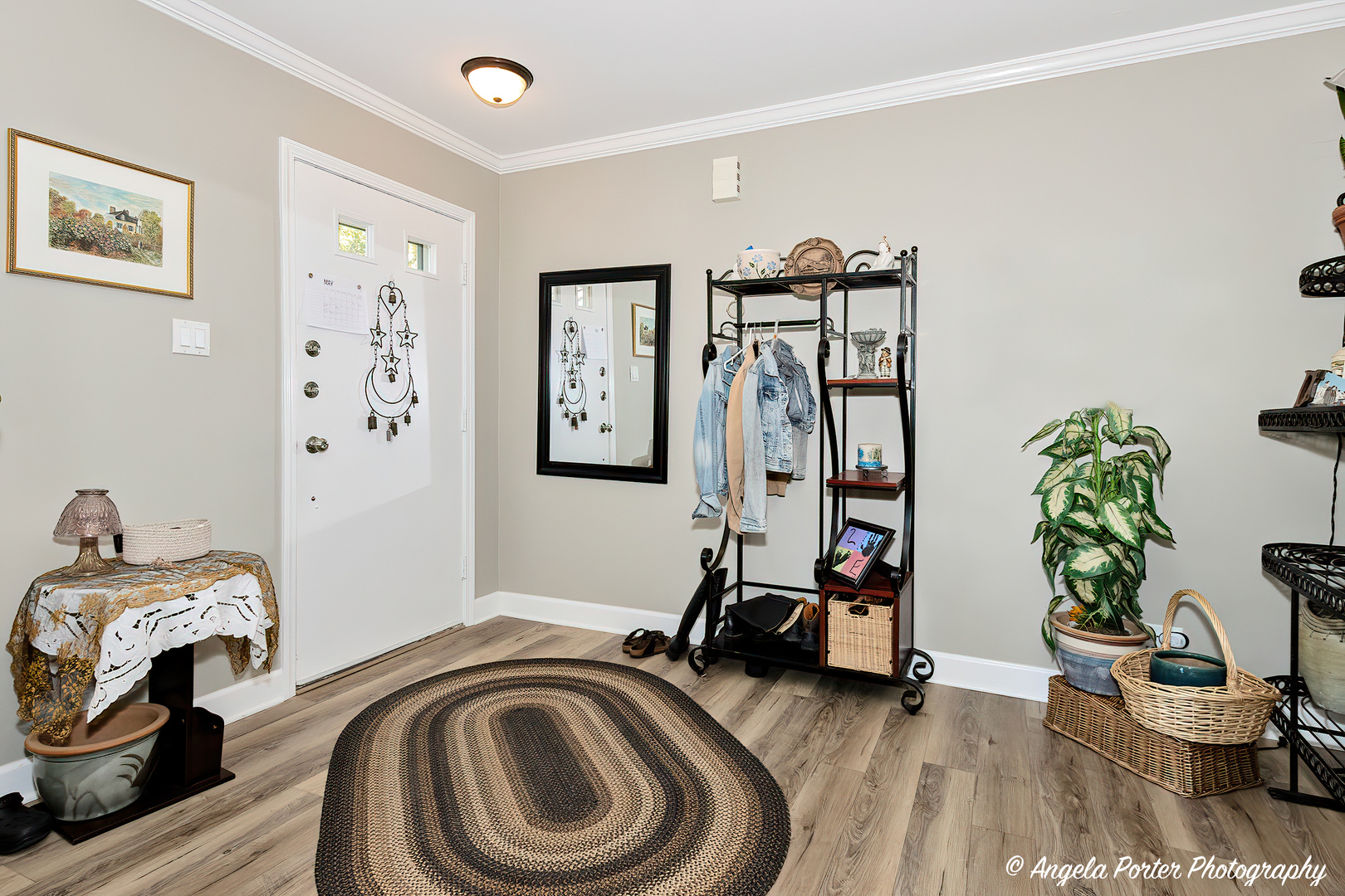 122 Bright Oaks Circle Cary, IL 60013 - Photo 3 of 28 a view of a bedroom with gym equipment