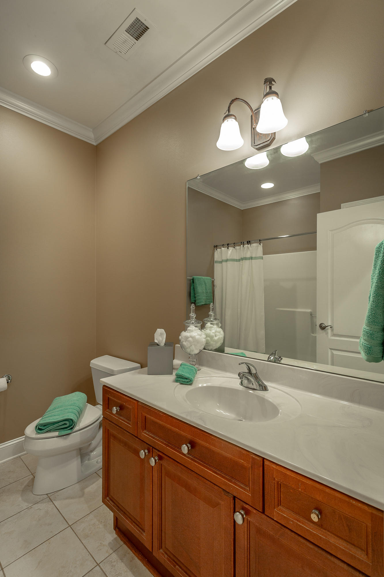 810 Renaissance Court Chattanooga, TN 37419 - Photo 23 of 40 Full Bath #2