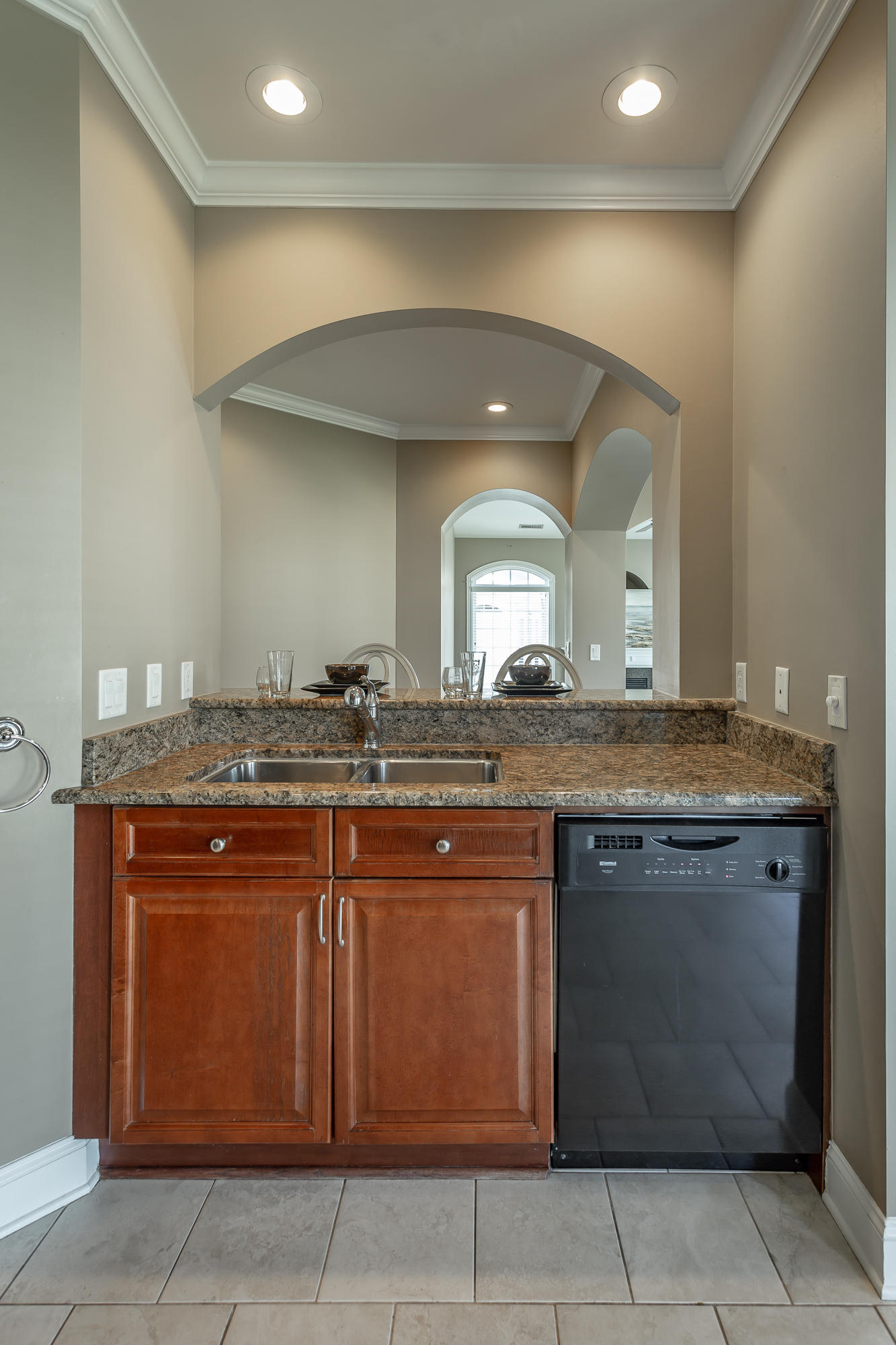 810 Renaissance Court Chattanooga, TN 37419 - Photo 8 of 40 810 Renaissance Court Nick Review-22