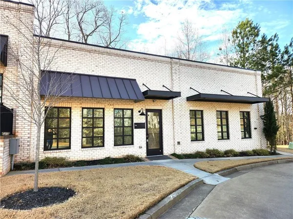 $615,000 | 6110 McFarland Station Drive, Alpharetta, GA 30004