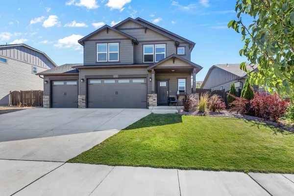 $699,000 | 4476 Southwest Salmon Place, Redmond, OR 97756