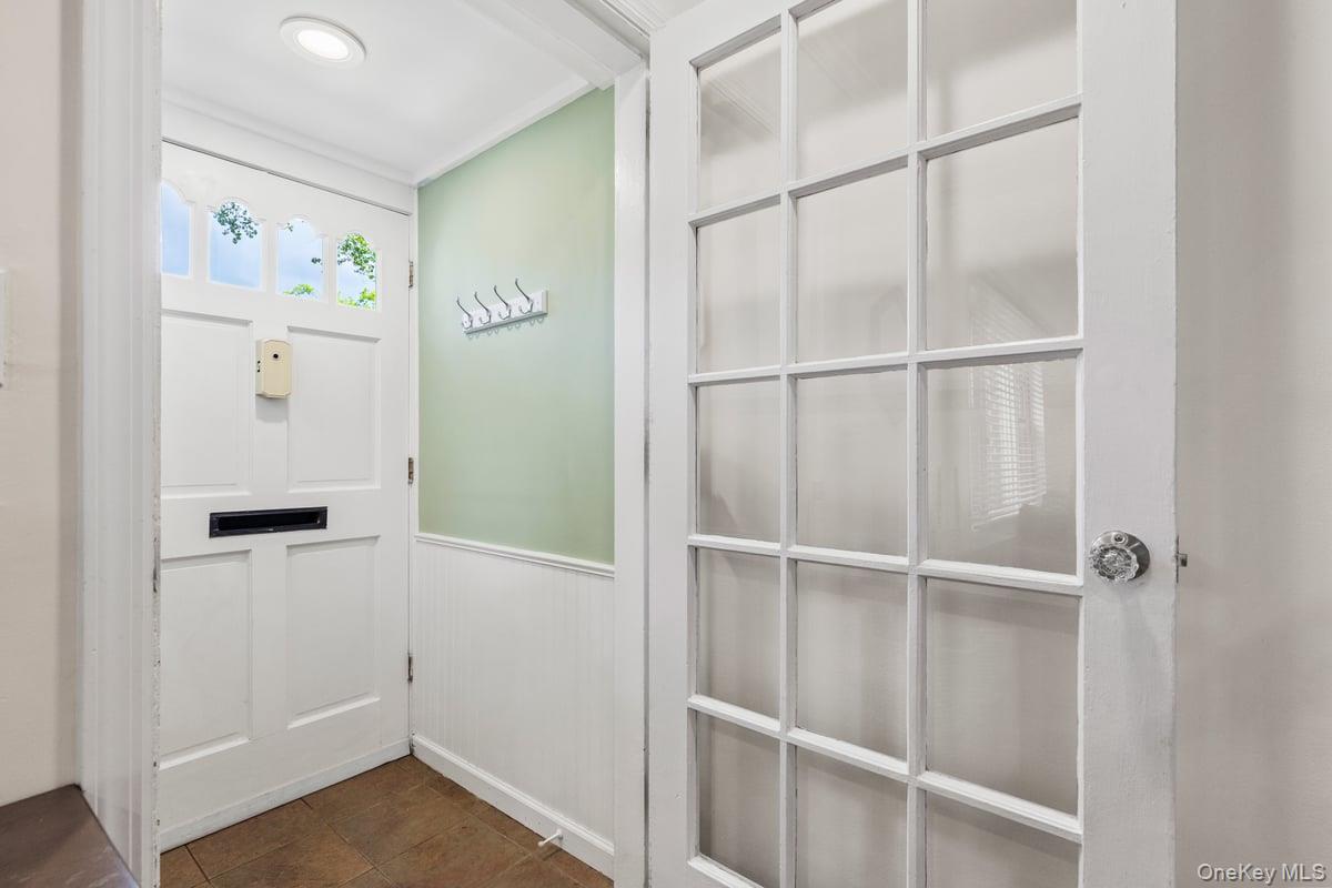 2 Peck Avenue, Unit 22B Rye, NY 10580 - Photo 2 of 16 Gallery Image 2