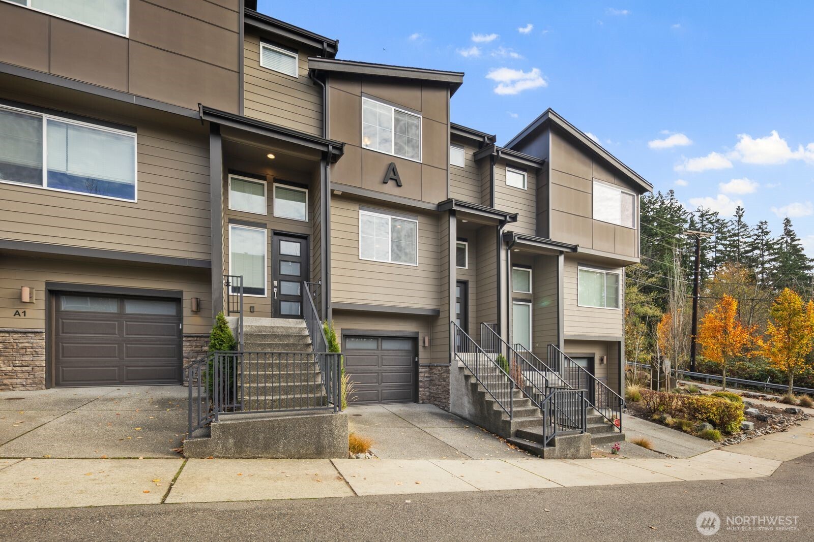 1325 Seattle Hill Road, Unit A2 Bothell, WA 98012 - Photo 3 of 34