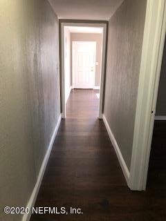 5122 Birkenhead Road Jacksonville, FL 32210 - Photo 13 of 31 a view of a hallway