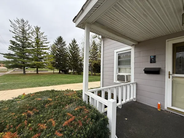 $133,000 | 1 East Main Street, Amboy, IL 61310