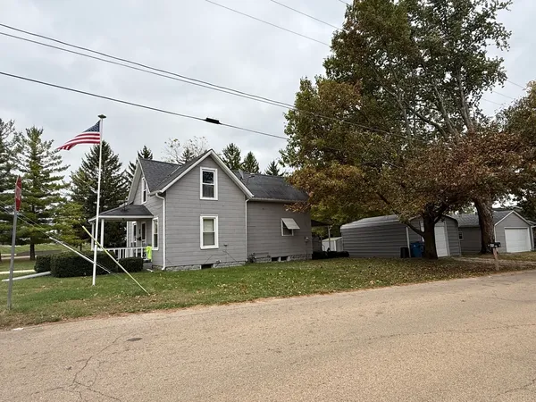 $133,000 | 1 East Main Street, Amboy, IL 61310