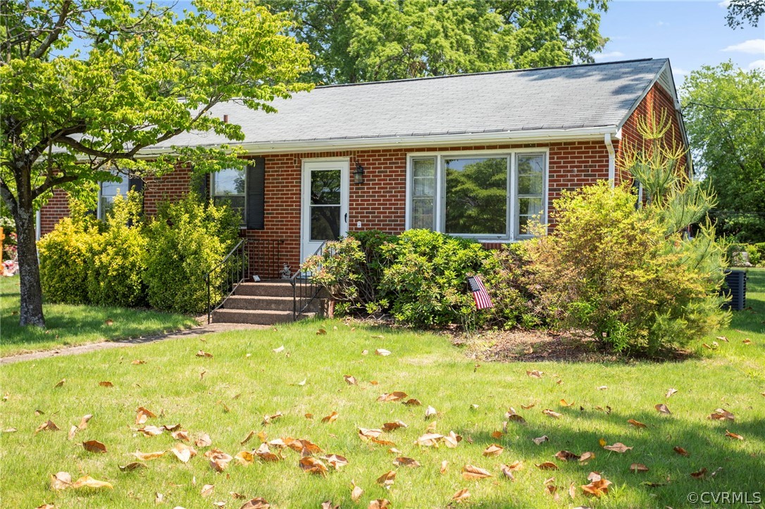 5201 Robins Road Richmond, VA 23231 - Photo 3 of 22 Gallery Image 3