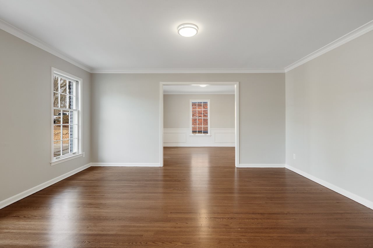 5583 Normandy Road Memphis, TN 38120 - Photo 5 of 22