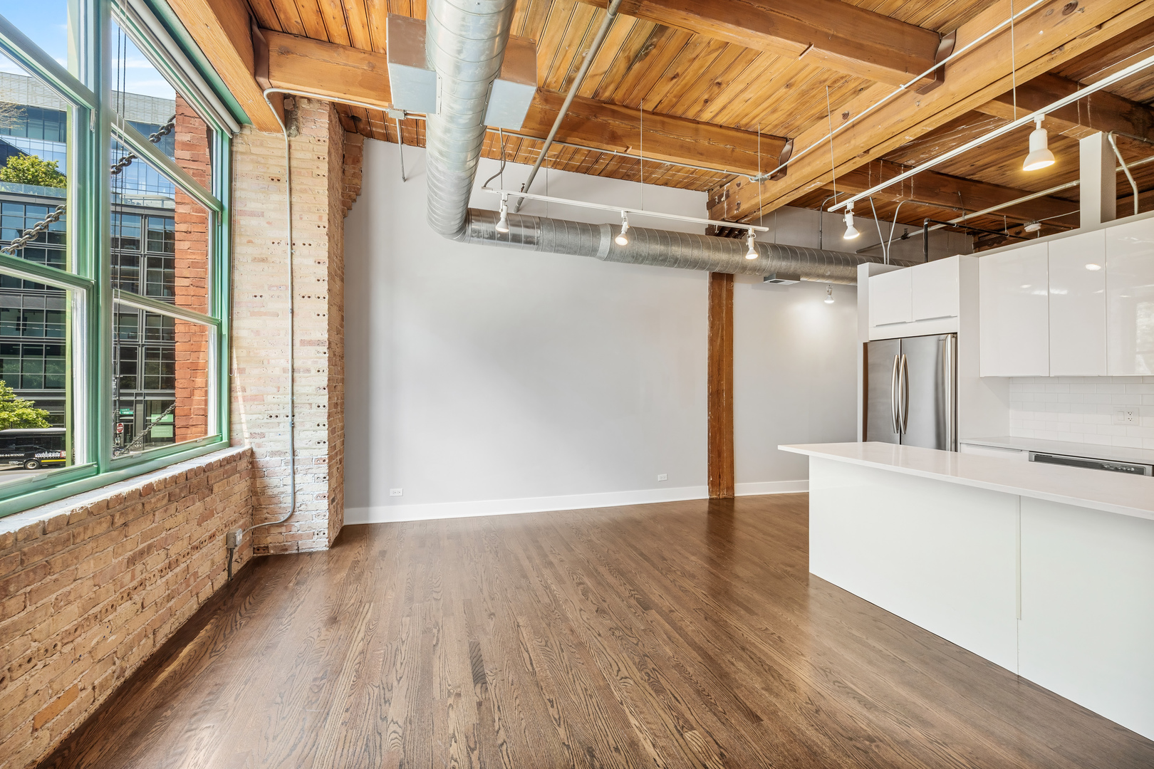 1017 West Washington Boulevard, Unit 2D Chicago, IL 60607 - Photo 2 of 14