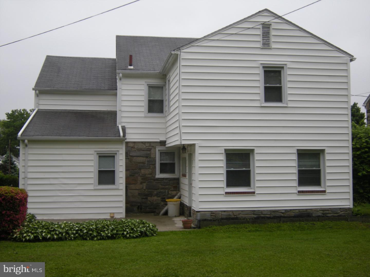 350 Wyndmoor Road Springfield, PA 19064 - Photo 3 of 21 Exterior Back