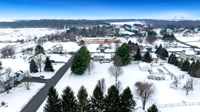 $339,900 | 5304 East Hubbard Trail, Byron, IL 61010