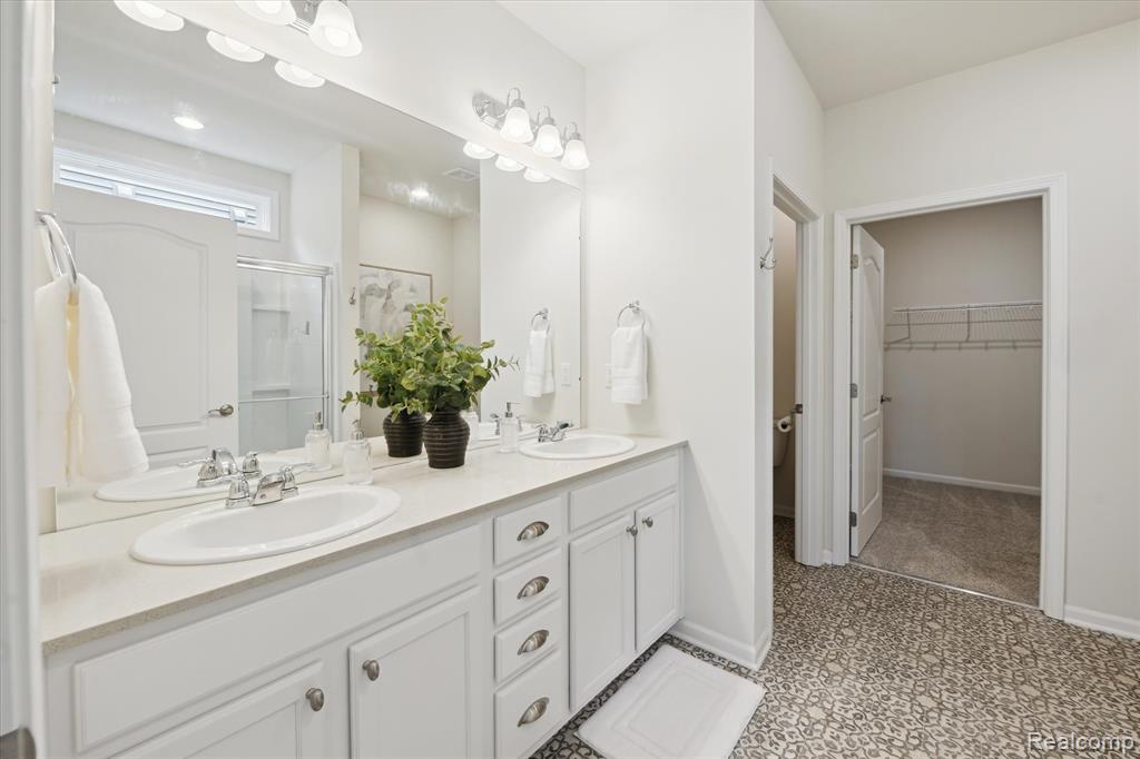 1065 Spring Trail Brighton, MI 48116 - Photo 21 of 61