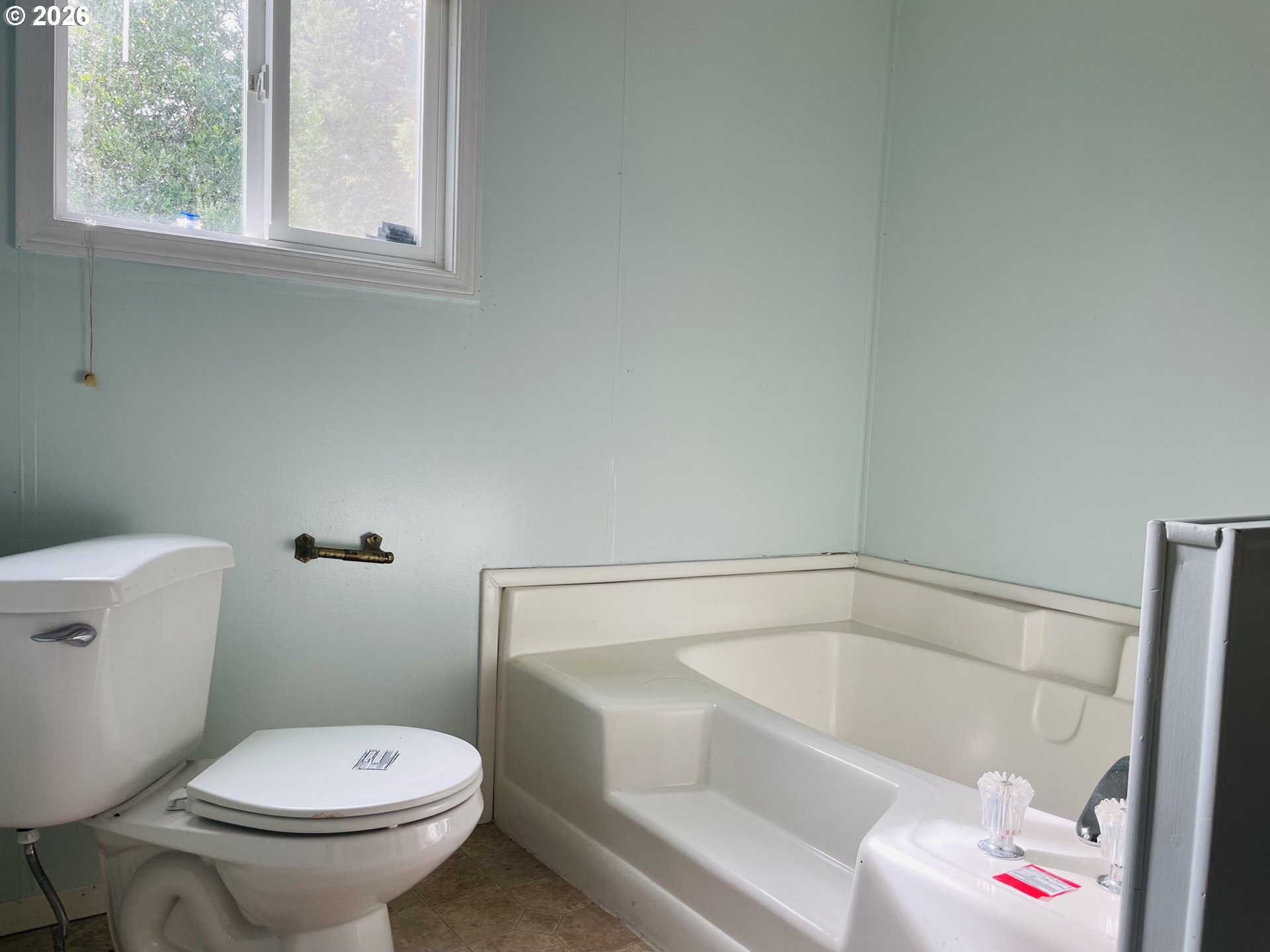 1600 Rhododendron Drive, Unit 288 Florence, OR 97439 - Photo 7 of 16 Primary Bedroom