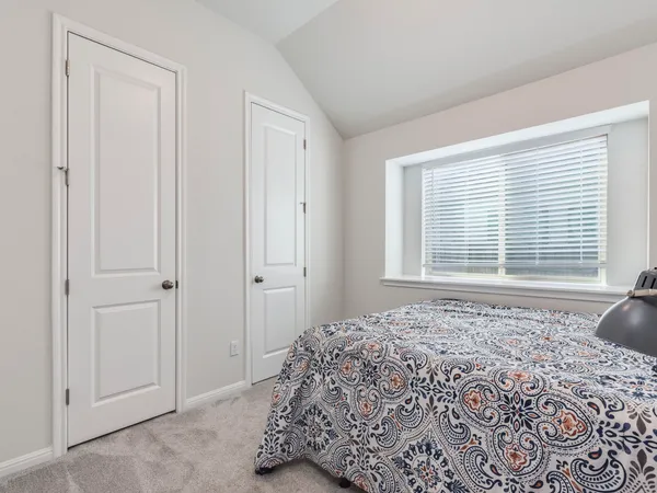 $334,900 | 372 Spinnaker Loop, Kyle, TX 78640