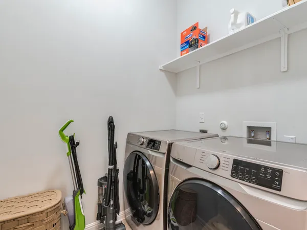 $334,900 | 372 Spinnaker Loop, Kyle, TX 78640