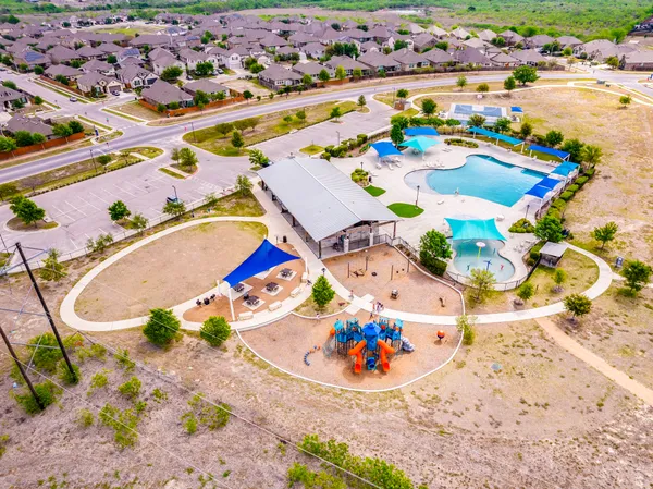 $334,900 | 372 Spinnaker Loop, Kyle, TX 78640