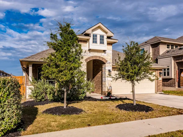 $334,900 | 372 Spinnaker Loop, Kyle, TX 78640