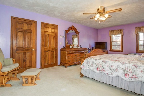 204 Ragged Hill Road West Brookfield, MA 01585 - Photo 17 of 29