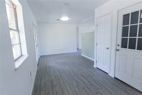 $229,000 | 1108 North Woodlawn Drive, Alice, TX 78332