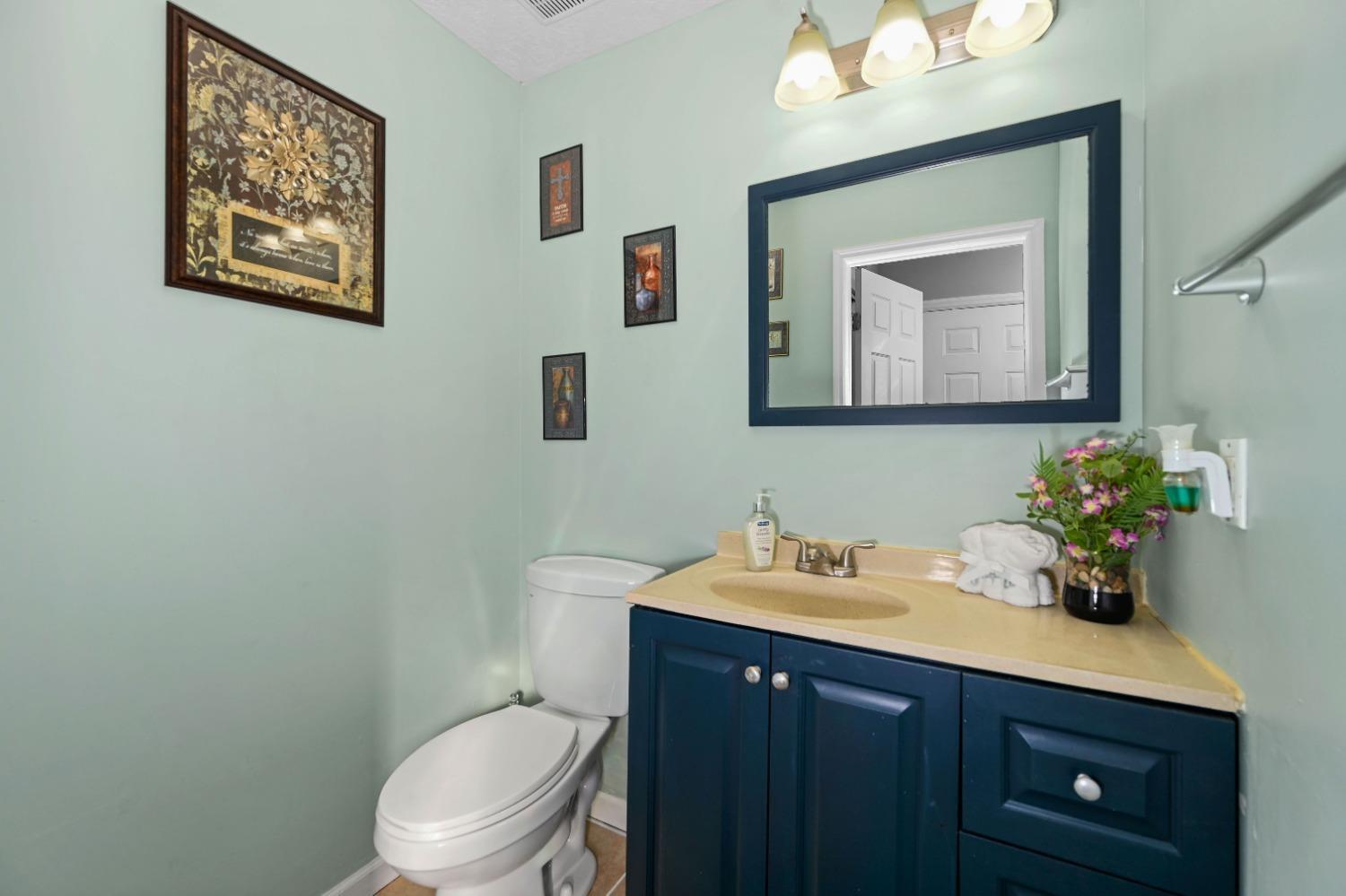 3445 Reading Road Cincinnati, OH 45229 - Photo 11 of 29 Gallery Image 11