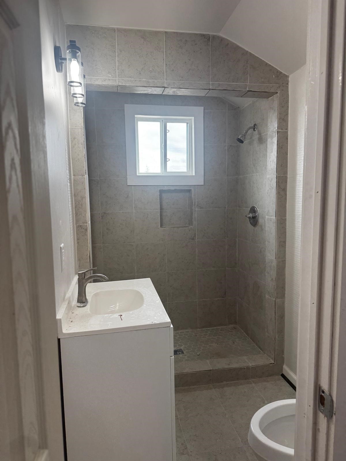 627 County Road Cleveland, TX 77327 - Photo 6 of 11