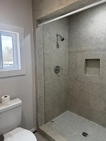 $1,500 | 627 County Road, Cleveland, TX 77327