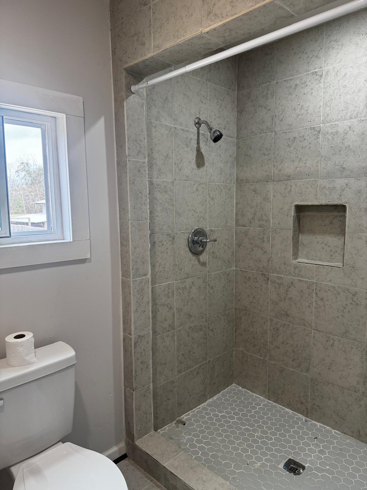 627 County Road Cleveland, TX 77327 - Photo 7 of 11