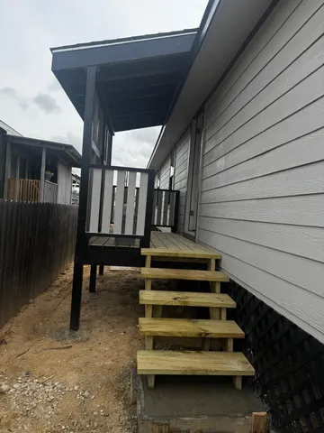 $1,500 | 627 County Road, Cleveland, TX 77327