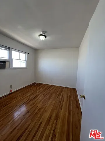 $2,190 | 873 North Hoover Street, Unit 1/2, Los Angeles, CA 90029