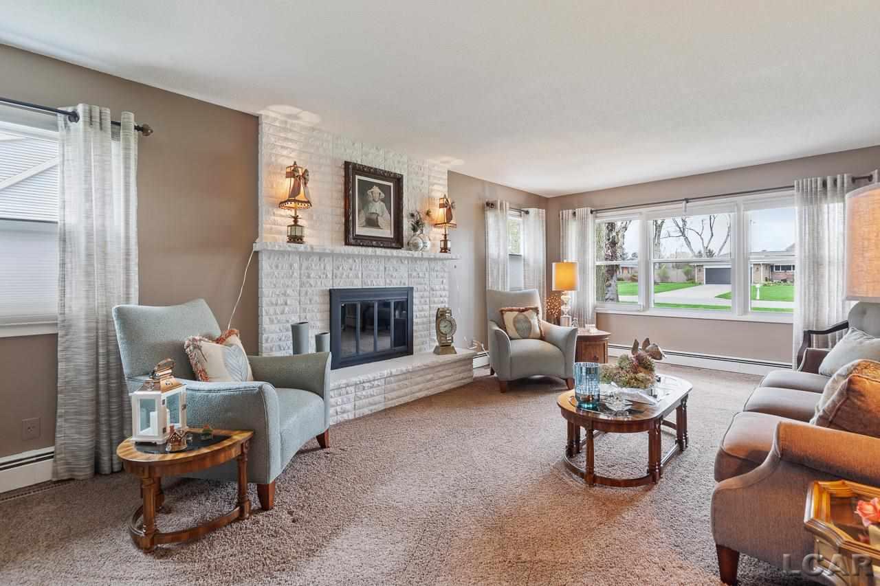 1311 Trenton Road Adrian, MI 49221 - Photo 5 of 47 50073104-4.JPG