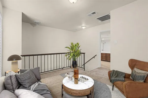 $1,275 | 1101 Brighton Drive, Unit C, Arlington, TX 76012