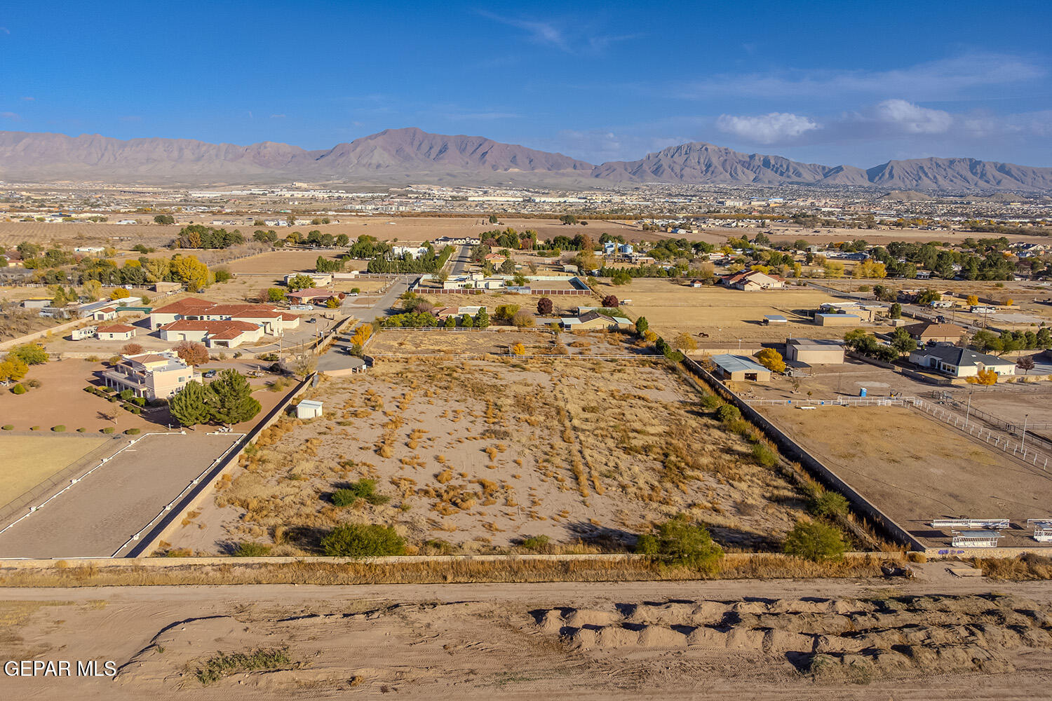 818 Smokey Ridge Court El Paso, TX 79932 - Photo 6 of 11 818 Smokey Ridge _ 006