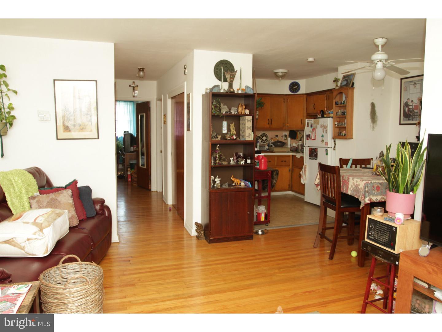 4044 West Ford Road Philadelphia, PA 19131 - Photo 2 of 25