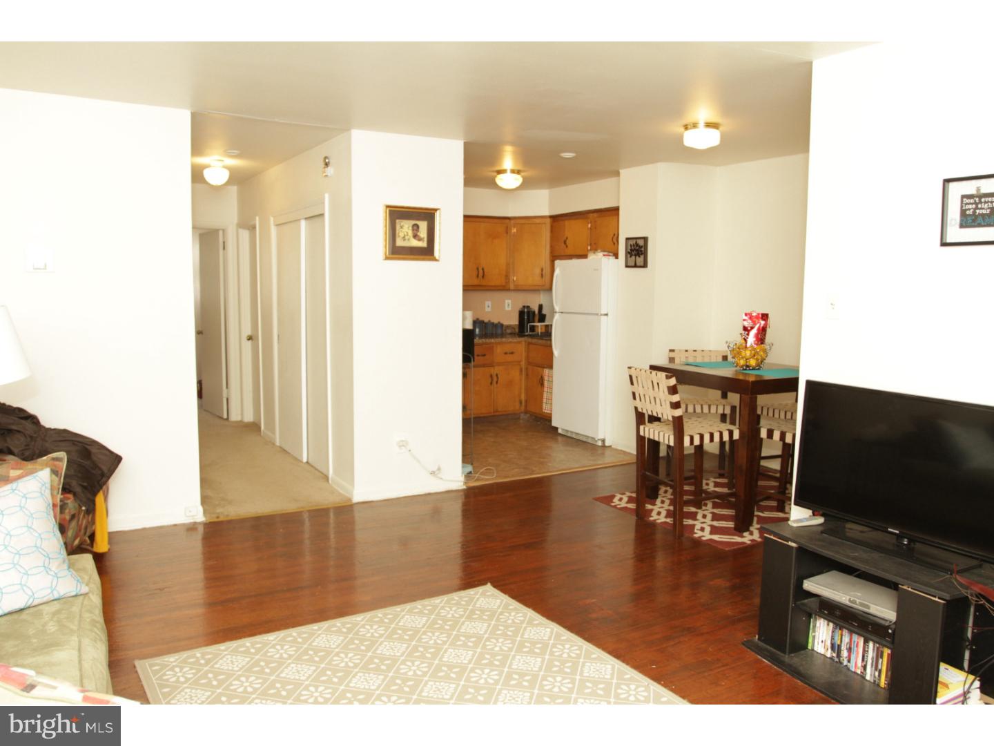 4044 West Ford Road Philadelphia, PA 19131 - Photo 12 of 25