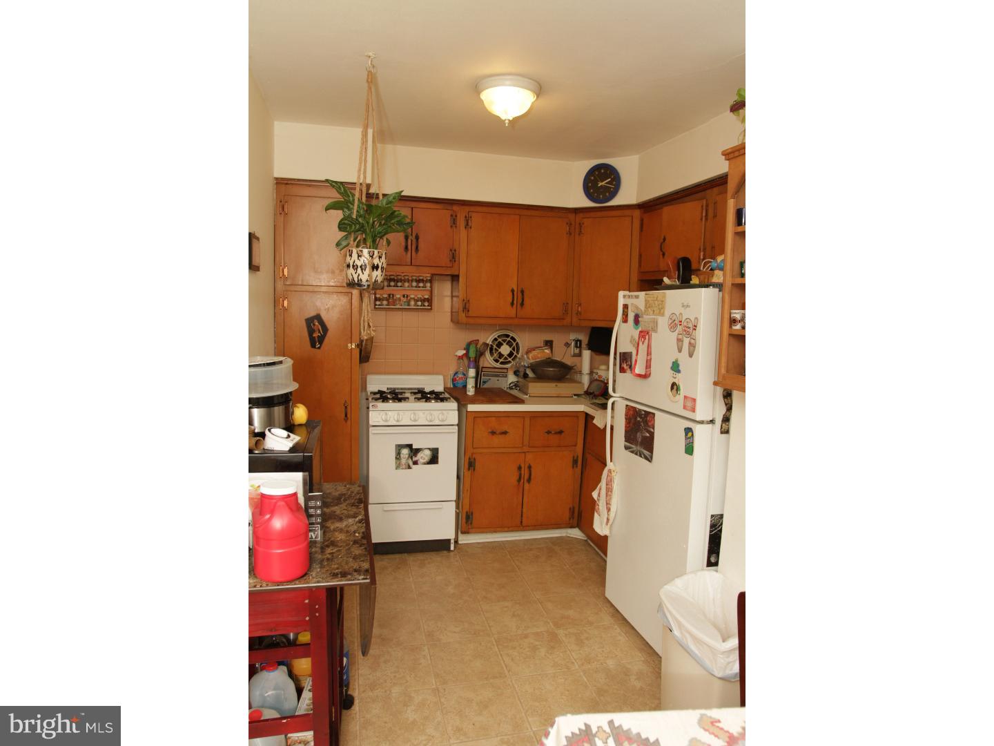 4044 West Ford Road Philadelphia, PA 19131 - Photo 3 of 25