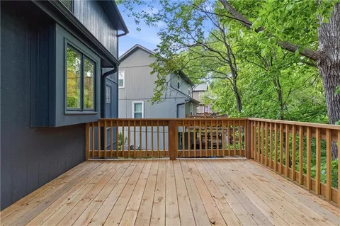 $475,000 | 5116 Horton Street, Mission, KS 66202