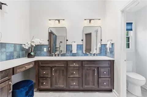 $475,000 | 5116 Horton Street, Mission, KS 66202