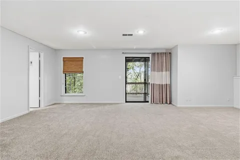 $475,000 | 5116 Horton Street, Mission, KS 66202