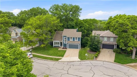 $475,000 | 5116 Horton Street, Mission, KS 66202