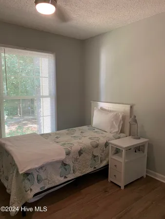 $1,450 | 126 Oakmont Drive, Unit 12, Greenville, NC 27858