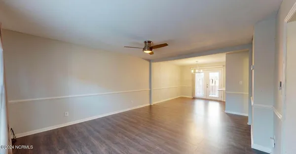 $1,450 | 126 Oakmont Drive, Unit 12, Greenville, NC 27858