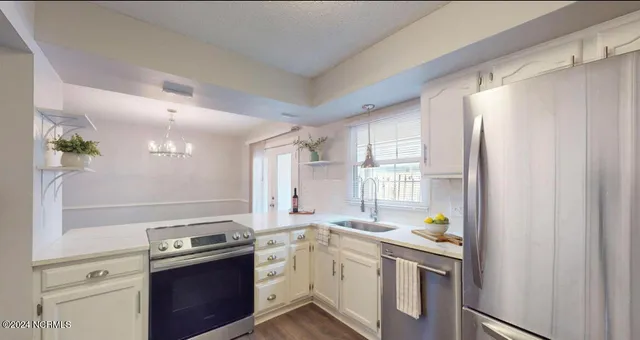 $1,495 | 126 Oakmont Drive, Unit 12, Greenville, NC 27858